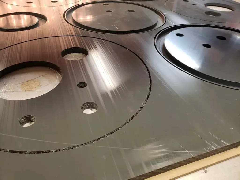 Solid surface materials